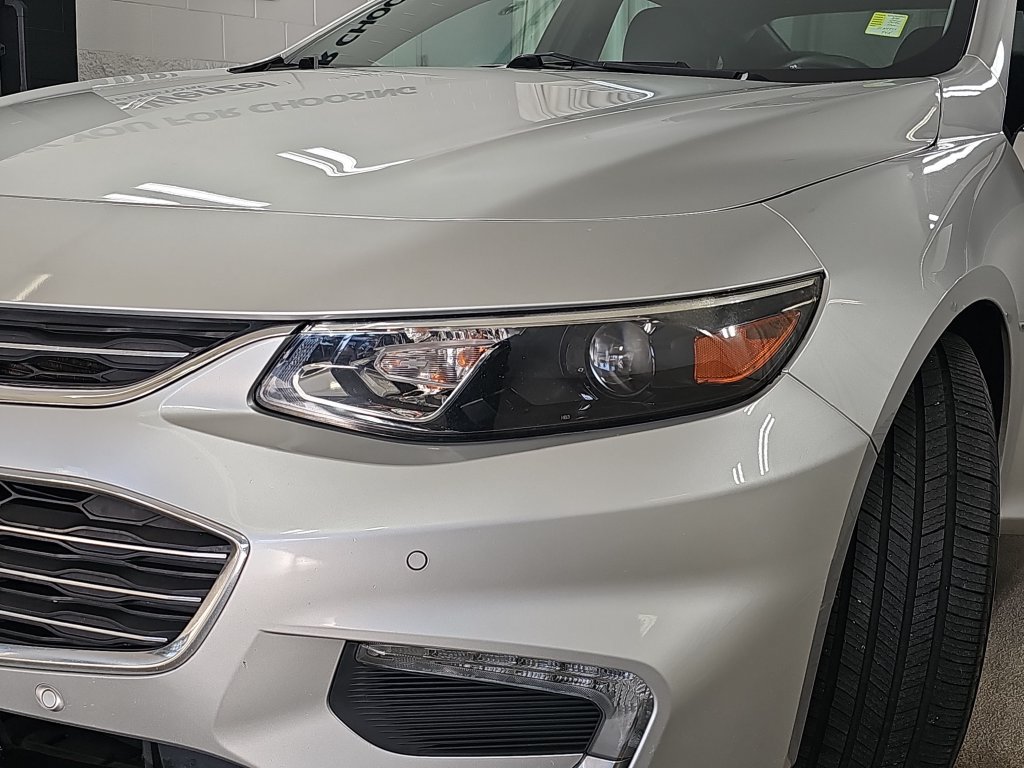 Used 2016 Chevrolet Malibu LT w/ Driver Confidence Package FWD image 35