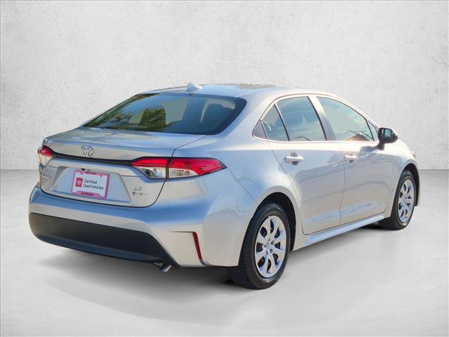 Used 2026 Toyota Corolla LE FWD image 5