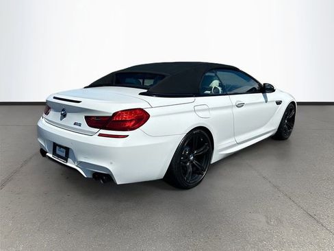 Used 2018 BMW M6 Convertible RWD image 25