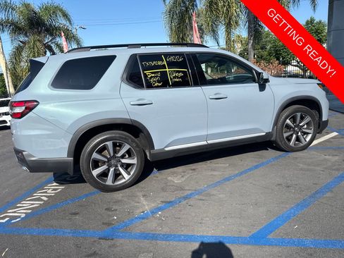 Used 2023 Honda Pilot Elite image 7