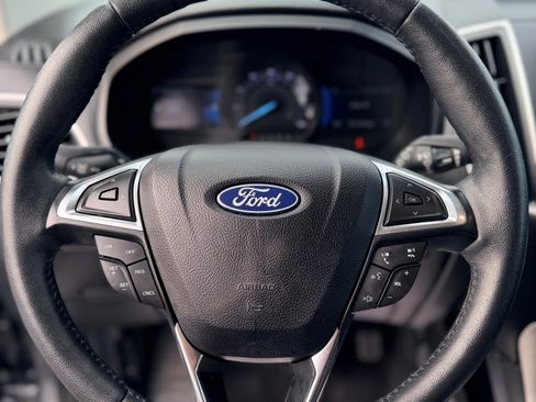 Used 2022 Ford Edge SEL w/ Convenience Package image 14