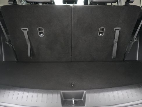 Used 2025 Hyundai Santa Fe SEL FWD image 26