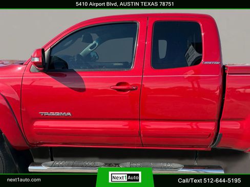Used 2014 Toyota Tacoma PreRunner w/ TRD Sport Package image 13