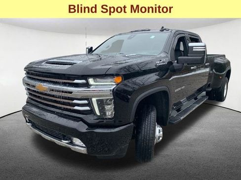 Used 2021 Chevrolet Silverado 3500 High Country image 6