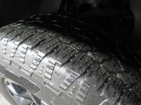 Used 2024 Ford F150 XLT w/ Bed Utility Package image 7