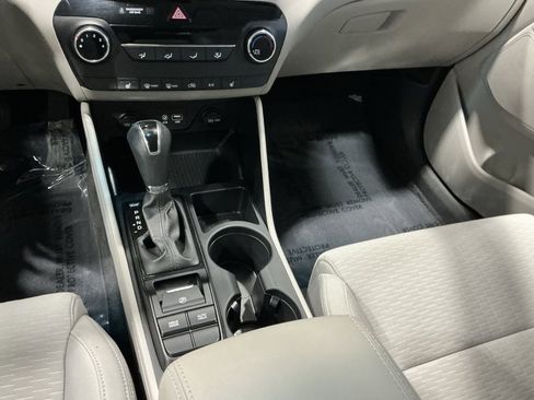 Used 2021 Hyundai Tucson Value w/ Cargo Package image 19