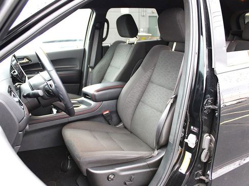 Used 2025 Dodge Durango GT image 6