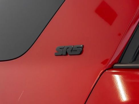 Used 2018 Toyota 4Runner SR5 Premium AWD/4WD image 8