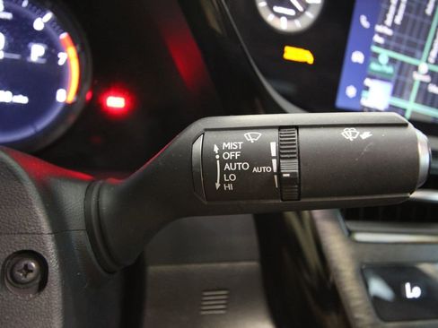 Used 2023 Lexus ES 350 F Sport image 13