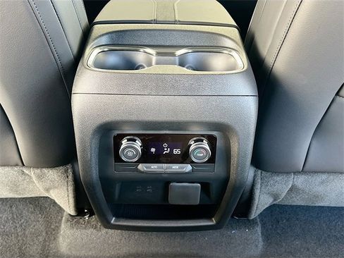 New 2026 Buick Enclave Sport Touring w/ Power Package image 18