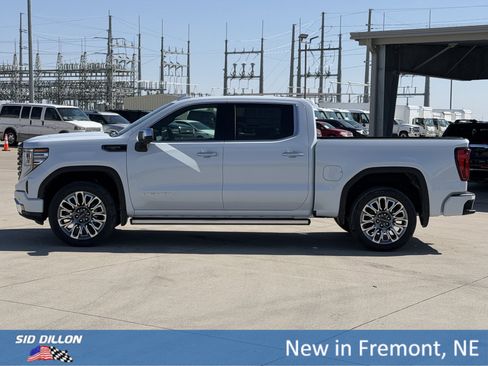 New 2026 GMC Sierra 1500 Denali Ultimate AWD/4WD image 7