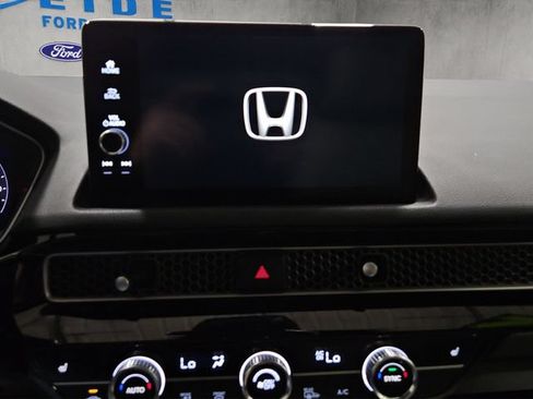 Used 2022 Honda Civic Sport Touring image 16