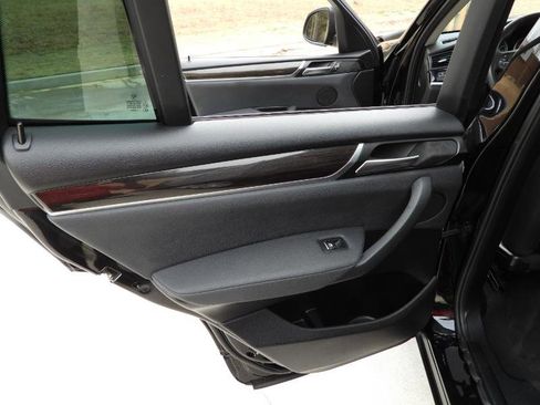 Used 2017 BMW X3 sDrive28i image 39