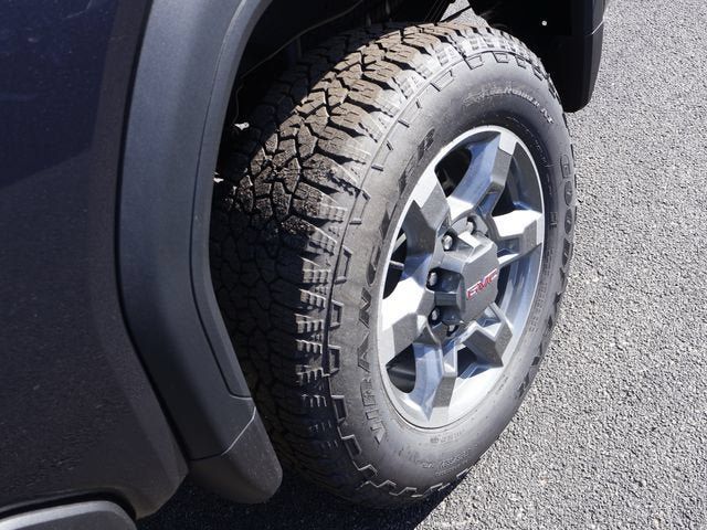New 2026 GMC Sierra 2500 SLE w/ SLE Value Package; AWD/4WD image 42