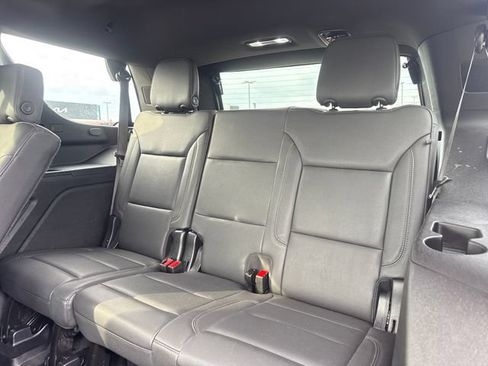 Used 2025 Chevrolet Tahoe LT AWD/4WD image 10