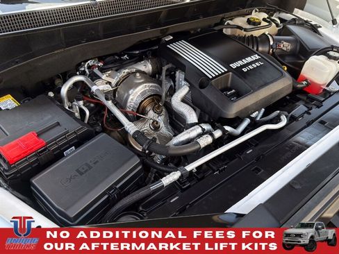 Used 2023 Chevrolet Silverado 1500 RST w/ Redline Edition AWD/4WD image 14