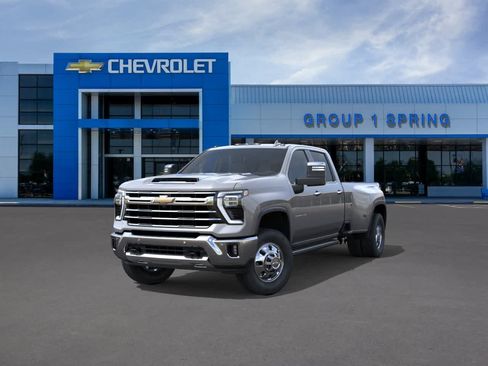 New 2026 Chevrolet Silverado 3500 LTZ w/ LTZ Convenience Package AWD/4WD image 8