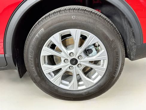 Certified 2024 Ford Escape Active FWD image 8