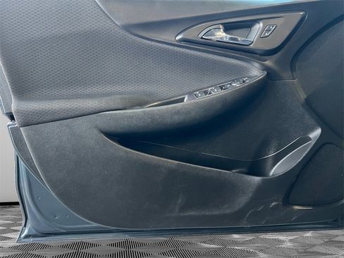 Used 2019 Chevrolet Malibu LT image 21