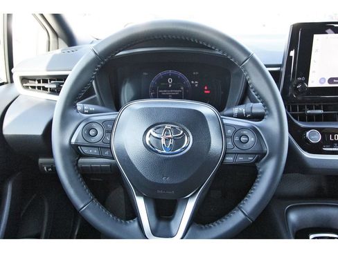 Used 2026 Toyota Corolla SE FWD image 14