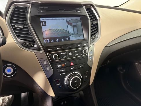 Used 2017 Hyundai Santa Fe Sport w/ 2.4L Tech Package 04 AWD/4WD image 17