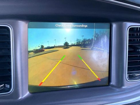 Used 2019 Dodge Charger GT image 29