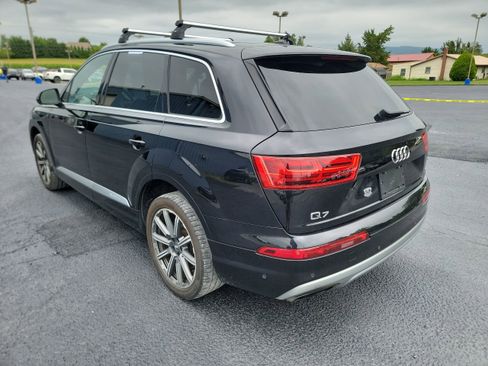 Used 2019 Audi Q7 3.0T Prestige w/ Prestige Package image 4