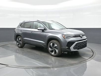 New 2026 Volkswagen Taos SE