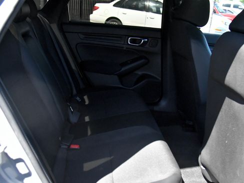 Used 2025 Honda Civic Sport image 37