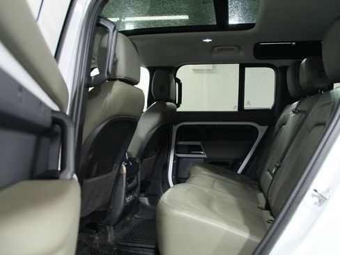 Used 2023 Land Rover Defender 110 S AWD/4WD image 26