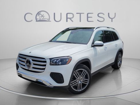 Certified 2026 Mercedes-Benz GLS 450 4MATIC image 1