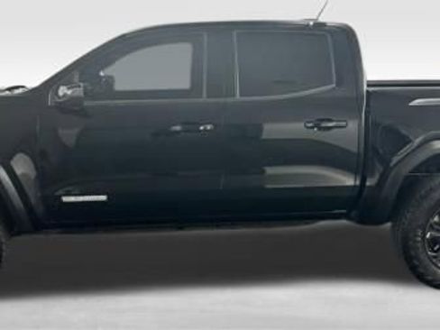 Used 2024 GMC Canyon Elevation w/ Convenience Package image 5