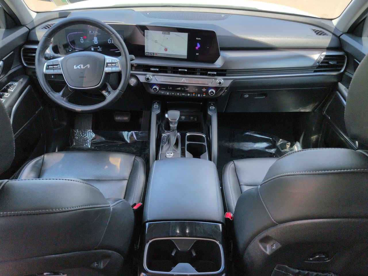 Used 2024 Kia Telluride S w/ S Sunroof Package FWD image 14