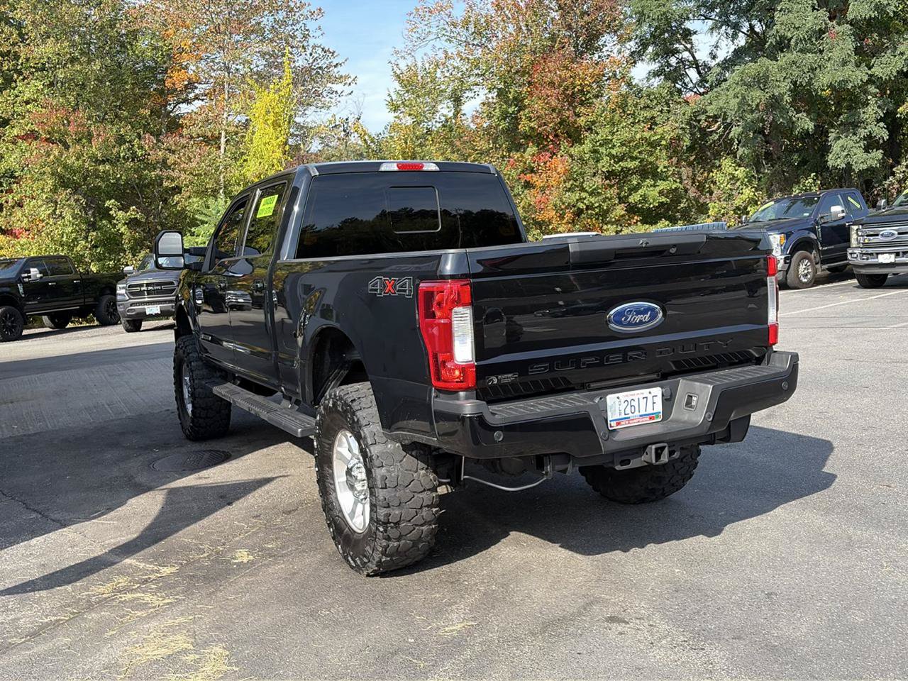 Used 2019 Ford F250 Lariat w/ Lariat Ultimate Package AWD/4WD image 5