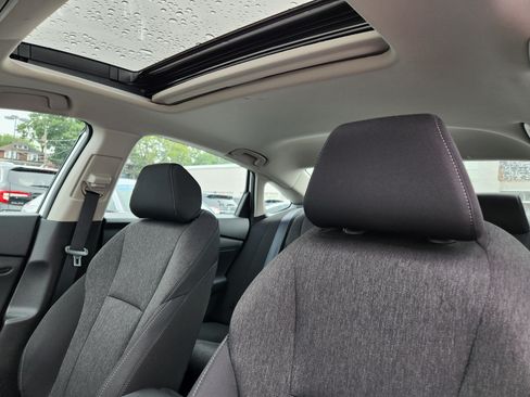 Certified 2023 Honda Accord EX image 12