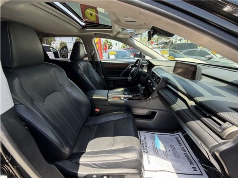 Used 2019 Lexus RX 350L FWD image 34