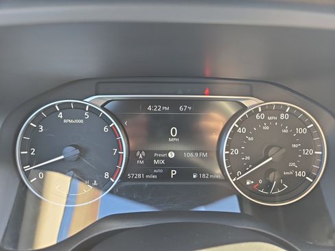 Used 2023 Nissan Rogue SV image 17