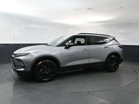 Used 2023 Chevrolet Blazer LT w/ Midnight/Sport Edition AWD/4WD image 2