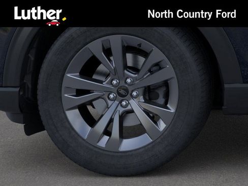 New 2026 Ford Explorer Active image 19