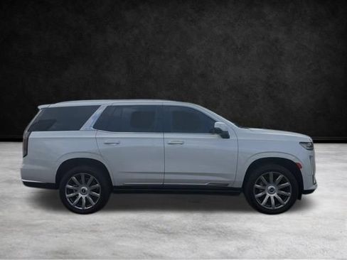 Used 2023 Cadillac Escalade Premium Luxury Platinum image 5