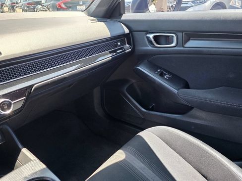 Used 2022 Honda Civic Sport image 32