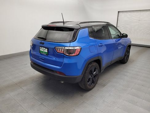 Used 2021 Jeep Compass Latitude FWD image 9