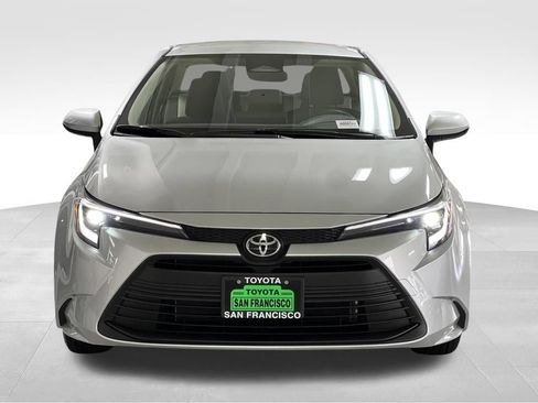 New 2026 Toyota Corolla LE FWD image 5