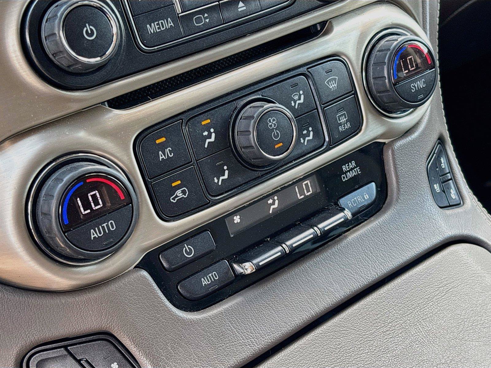 Used 2020 GMC Yukon Denali RWD image 16