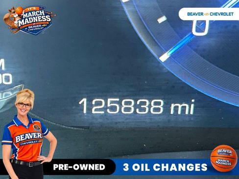 Used 2017 Cadillac Escalade ESV Platinum image 37