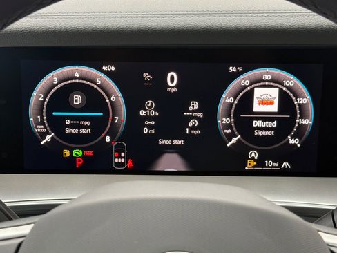 New 2026 Volkswagen Tiguan SE R-Line AWD/4WD image 23