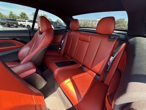 Used 2015 BMW M4 Convertible RWD image 24