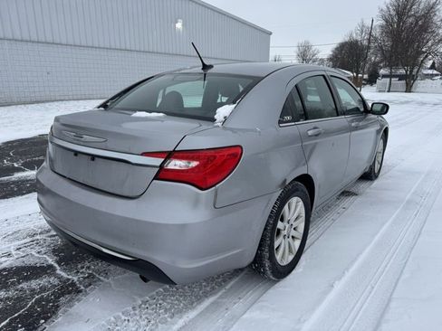 Used 2014 Chrysler 200 Touring w/ Cold Weather Group image 5