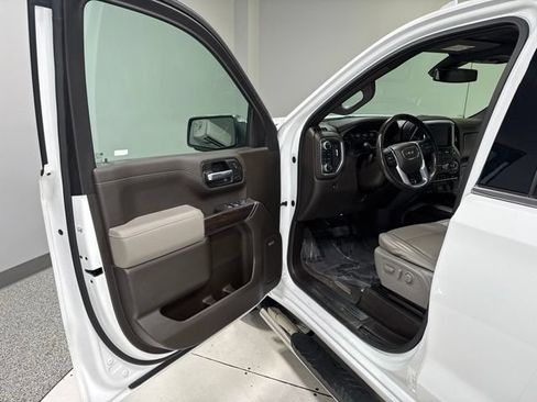 Used 2020 GMC Sierra 1500 SLT w/ SLT Premium Plus Package AWD/4WD image 12