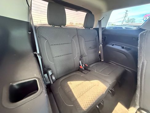 Used 2019 GMC Acadia SLE image 22